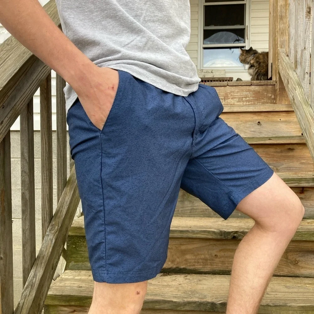 Pebble Beach Blue Lightweight‎ Golf Shorts (Size 34)